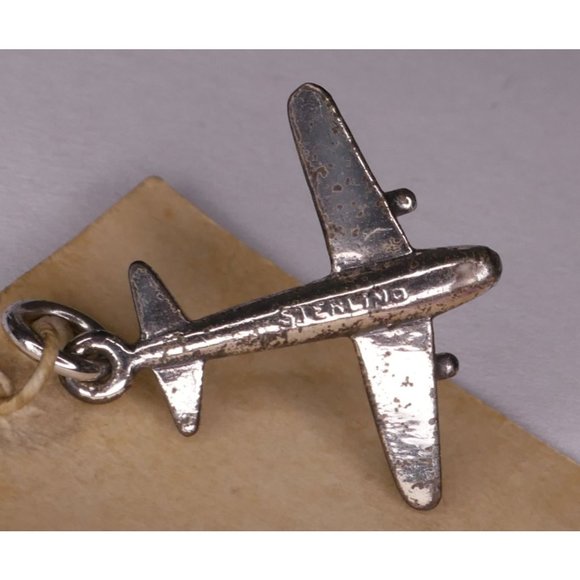 Vintage Sterling Silver Airplane Charm On Original Card - Picture 2 of 5